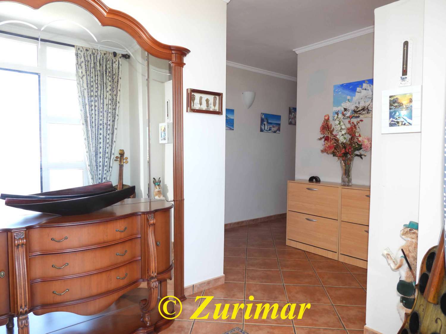 Al-Baida, spacious penthous with large terrace of 45m2