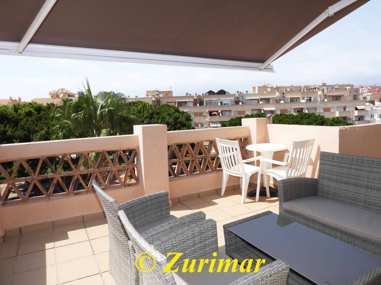 Puertomar - Penthouse, 2nd line to the beach, Urb. Roquetas de Mar